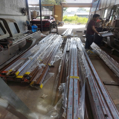 Nhôm Kính Giá Rẻ Đồng Nai